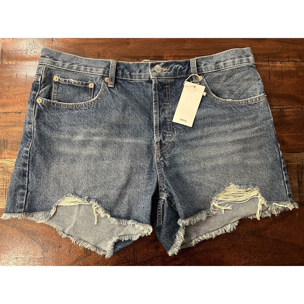 MNG Jean Short Hailey Straight Mid Waist Button Fly Size 14 Button Fly  Cut Off